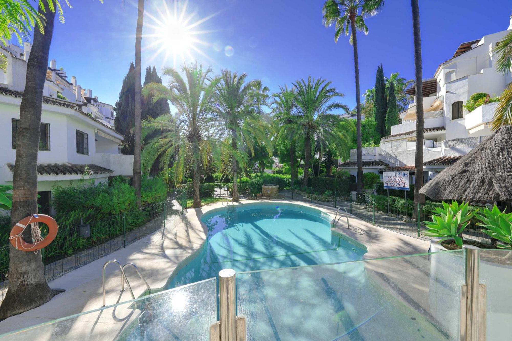 Appartamento 1104 First Line Golden Pool Marbella